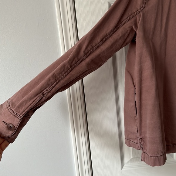 Abercrombie Shacket - Picture 3 of 3